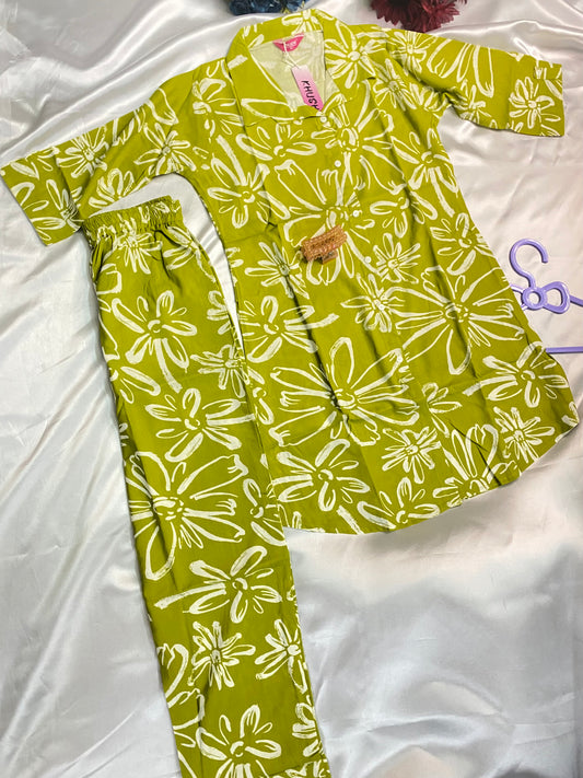 Green Floral Printed Kurti Set - Soft Cotton