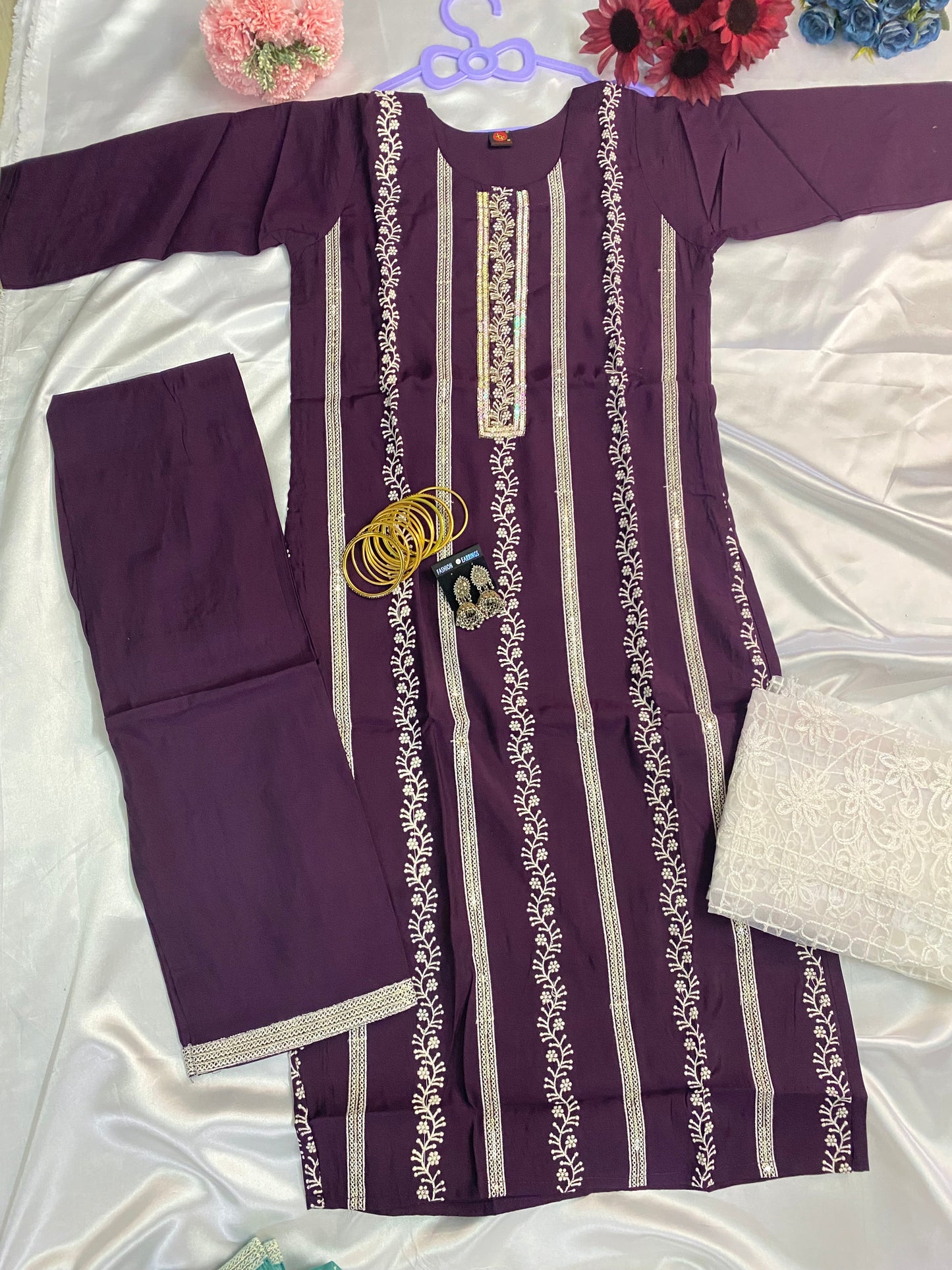 Elegant Embroidered Kurti – Available in Purple & Teal
