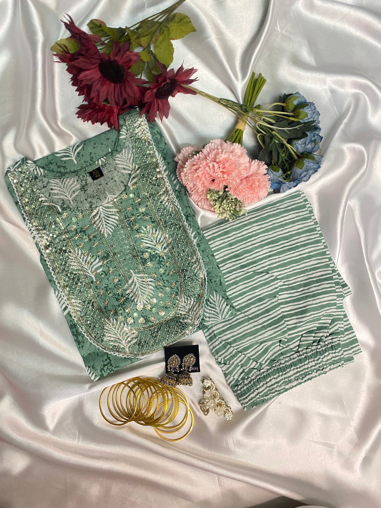 ✨ Elegant Green Printed Kurta Set with Handwork Neck & Striped Pant